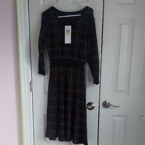 Nina Leonard Black and Brown Checkered Long Sleeve Dress